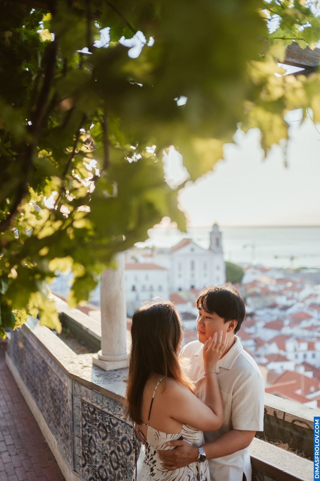 Surprise Proposal in Alfama. Photo 129468 (2025-06-28 08:21:25)