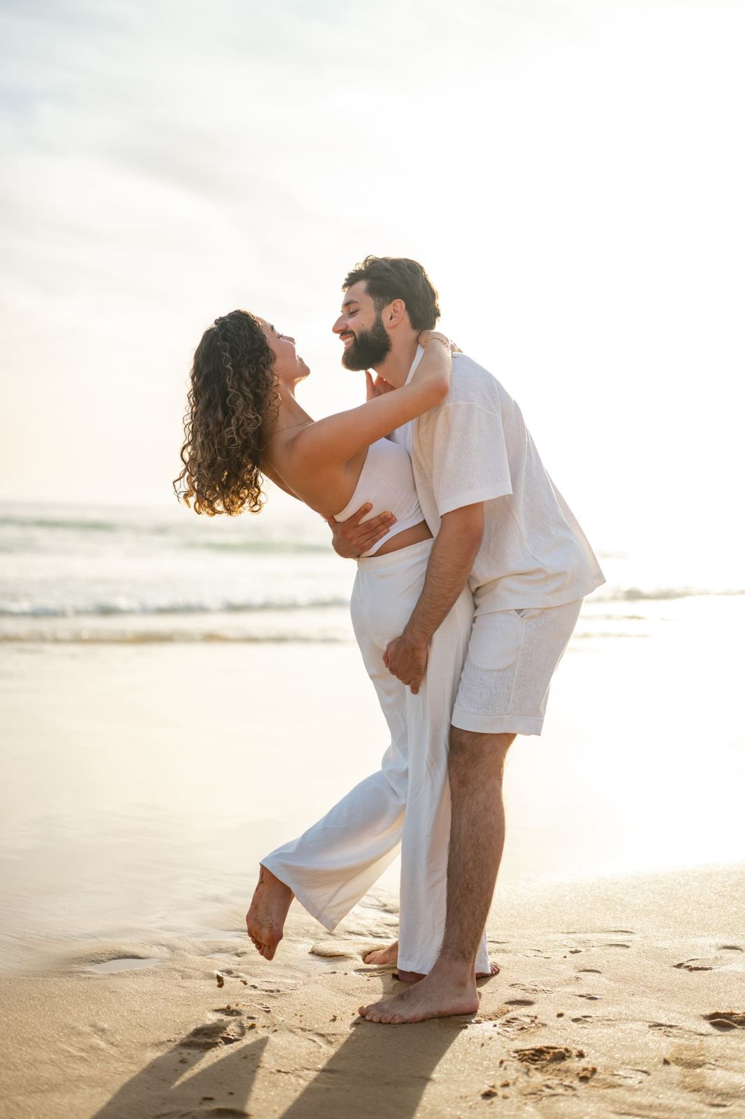 Engagement photos in Lisbon. Photo daniel-shirien-00092-91420abe5a.