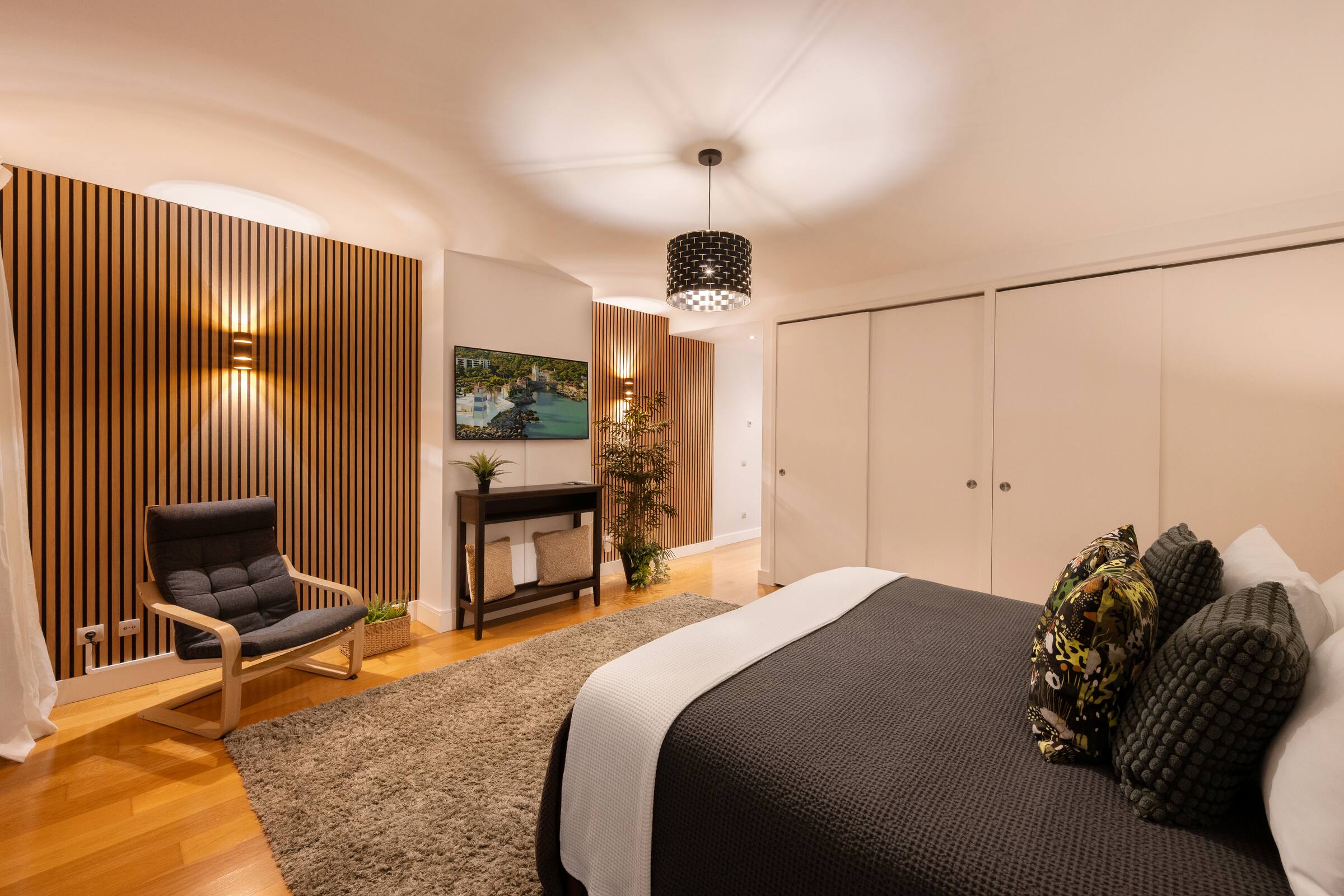 Family home with a roof terrace and a pool in the garden. Photo 133699 (2026-10-20 10:55:26)