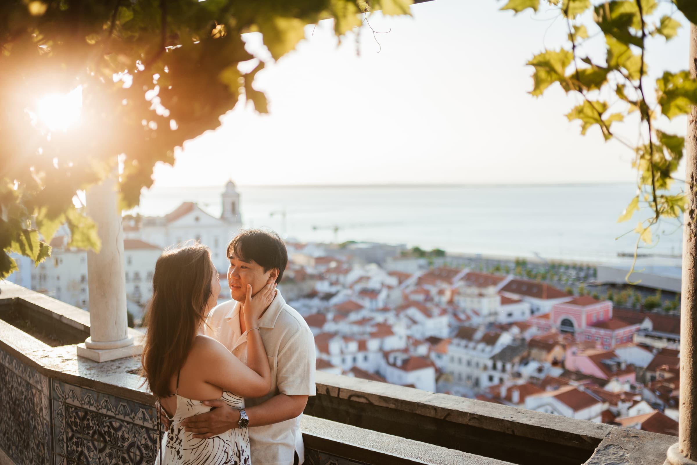 Engagement photos in Lisbon. Photo Joshua-Nicole-038-d53a51d36a.