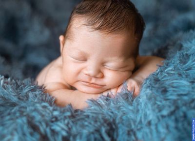Maternity & Newborn Photographer in Lisbon | Dimas Frolov. Dimas Frolov